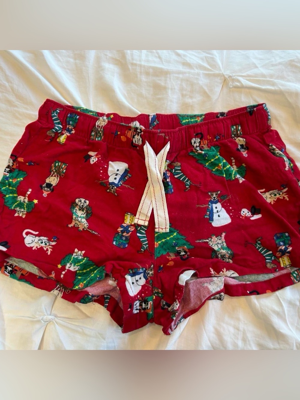 Women's Red Holiday Print Lounge Shorts